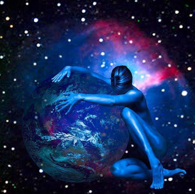 246436_488384351211352_1506841855_n