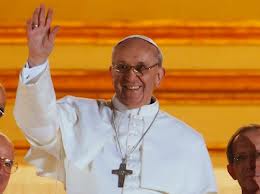 bergogliosaludando1