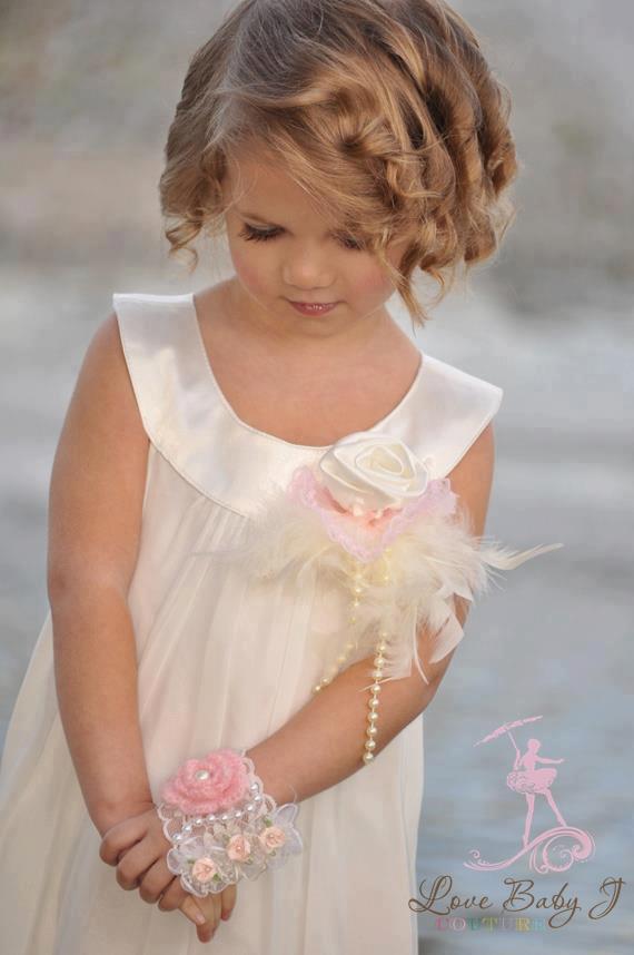 602823_151106181712945_831854551_n