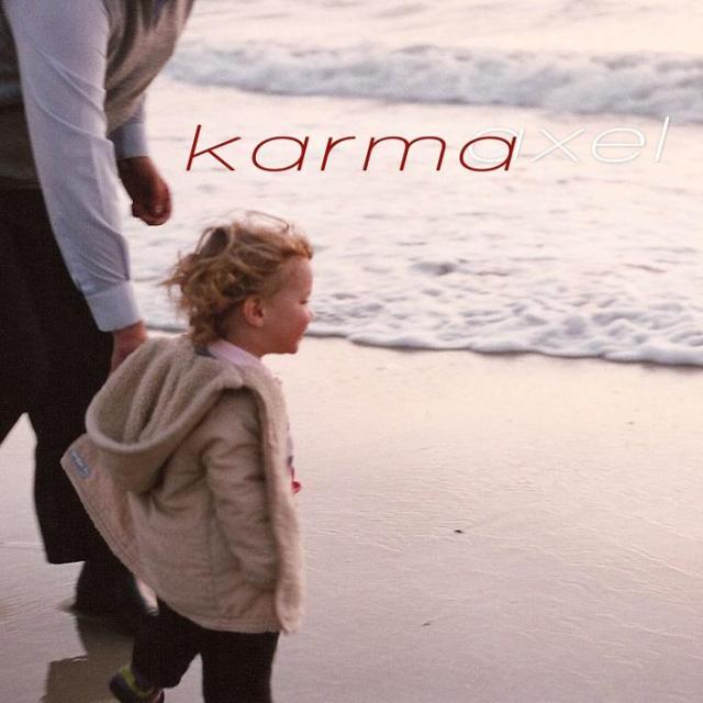 Axel-Delantera_Karma-20971