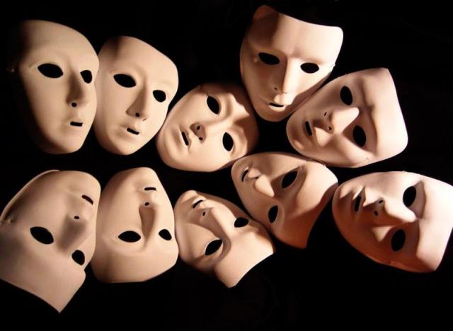 65969_466344293421514_1292124590_n