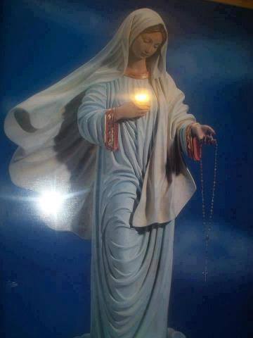 999675_417963381650561_1629317834_n