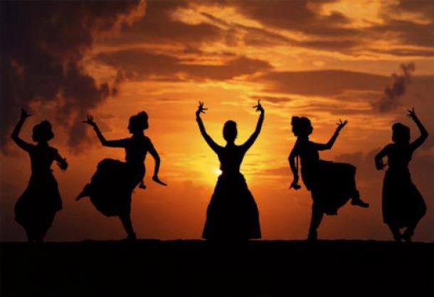 482549_523993537638598_984623028_n