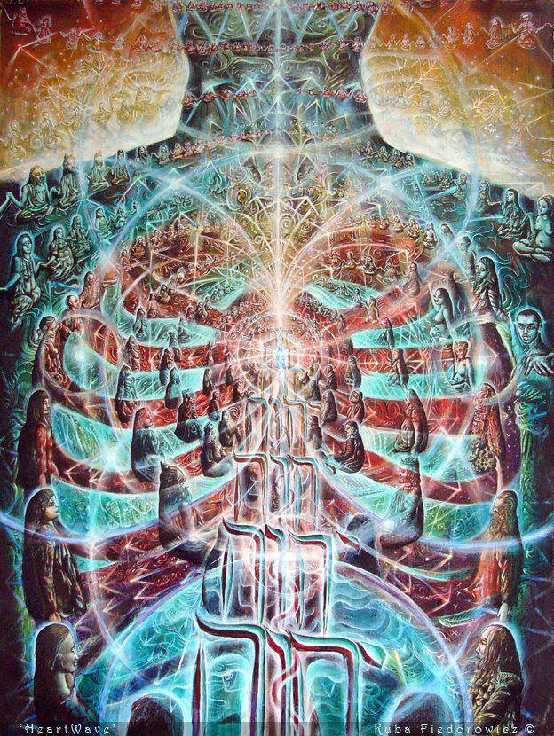 971566_695505320466696_1713405660_n