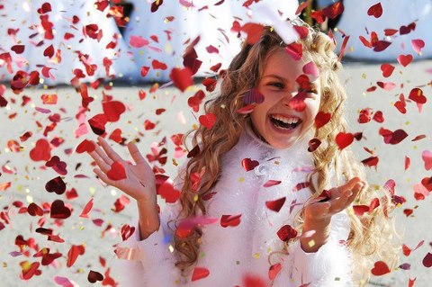 1002704_331296350335489_359519397_n