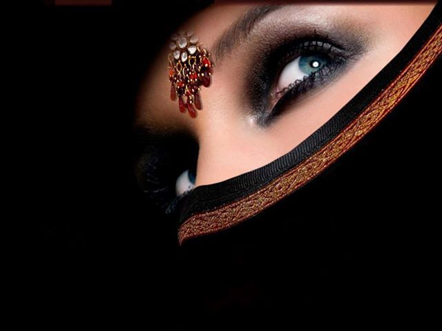 1069906_546162482103985_1410161189_n